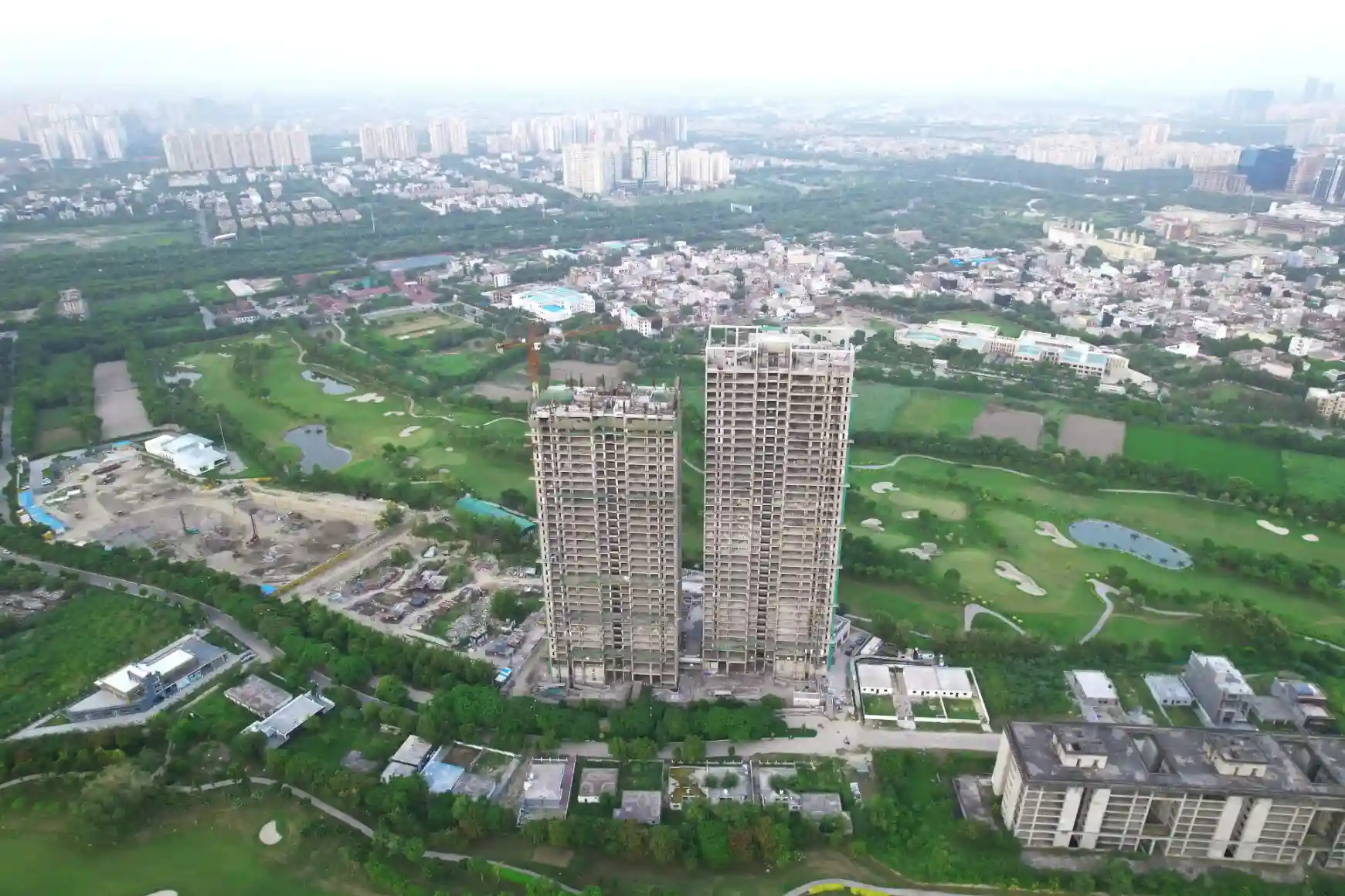 Kalpataru Vista - Offering 3 BHK and 4 BHK Apartments in Noida Expressway