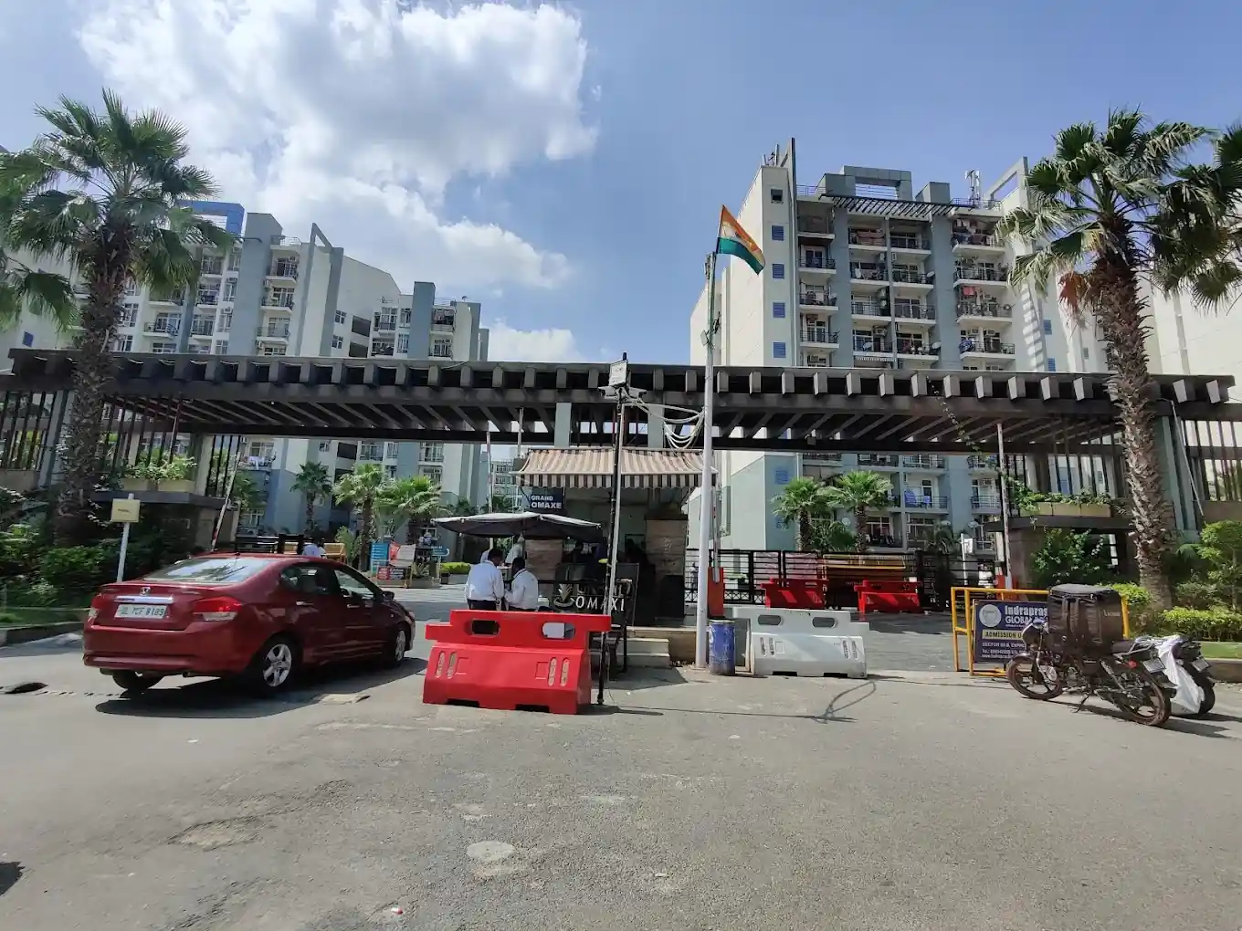 Omaxe Grand Woods - Sector 93 Noida