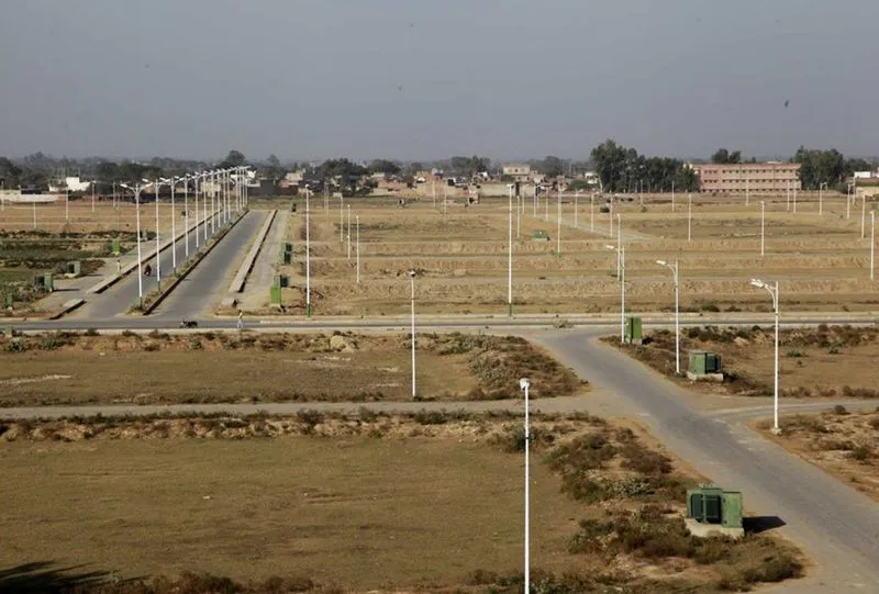 Plots For Sale in Yamuna Expressway
