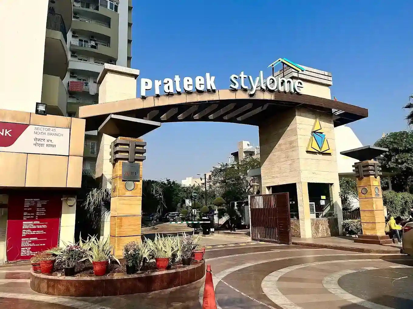 Prateek Stylome - Offering Apartments in Noida