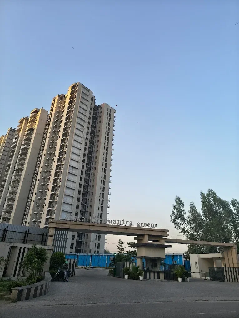 Sikka Kimaantra Greens - Offering 3/4 BHK Apartments